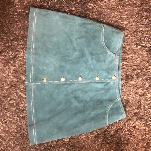 Skirt - Picture 1 of 1